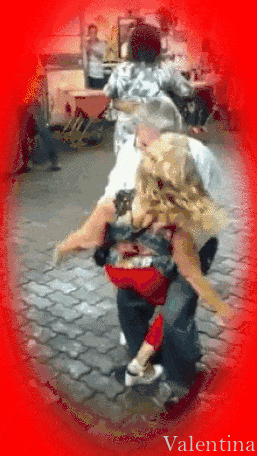 gkTdXDZg0b2Y.gif