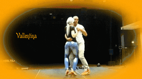 88r4lHVYi0dK.gif