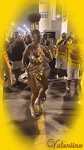 57vAKXRike7B.gif